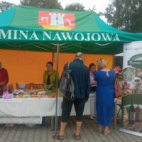 Stoisko informacyjne LGD "KORONA SĄDECKA" na "Dożynkach Gminnych" w Gminie Nawojowa